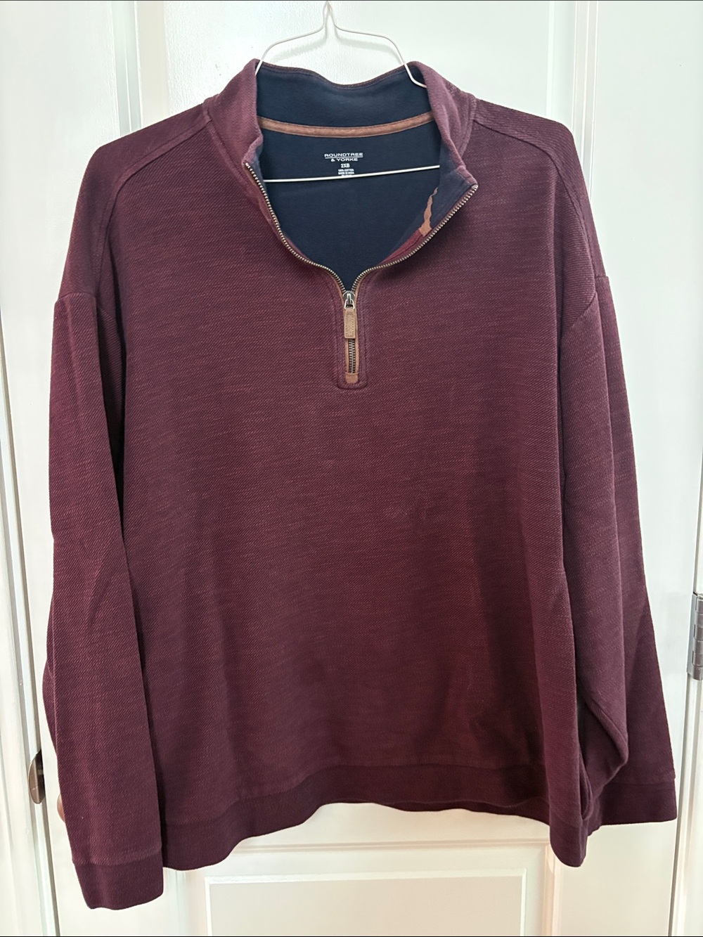 Roundtree & Yorke Men's Maroon Quarter-Zip Sweater